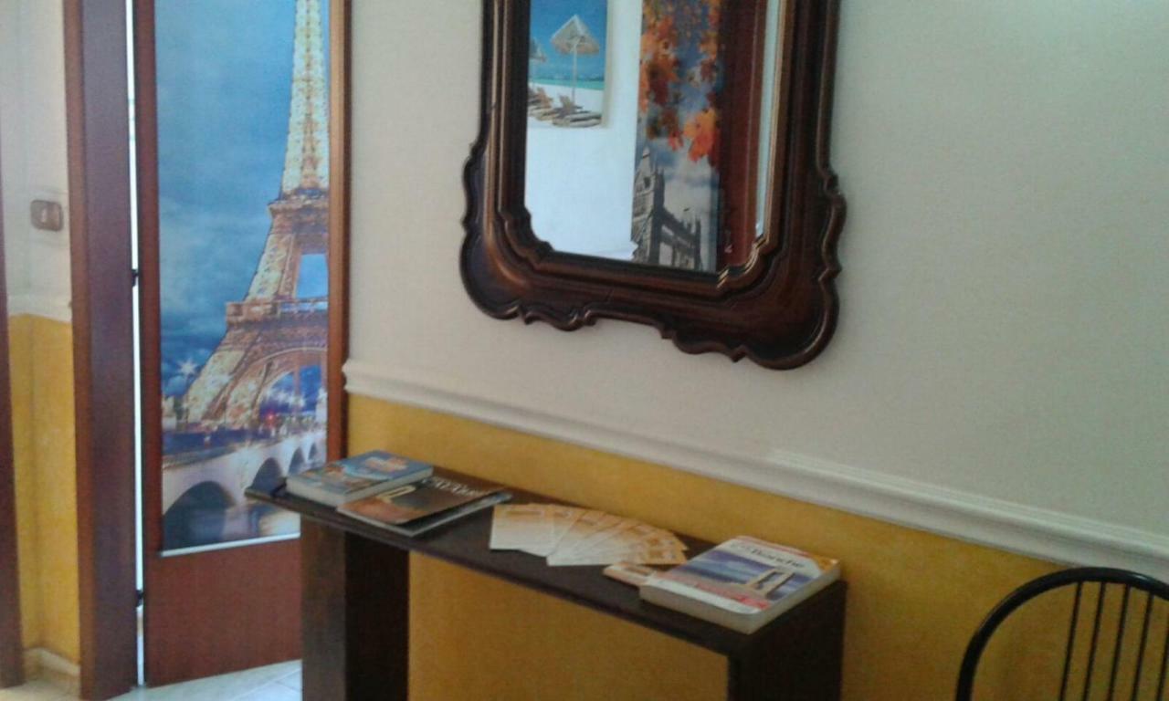 Il Tuo Letto Sullo Stretto Bed and Breakfast Reggio di Calabria Buitenkant foto