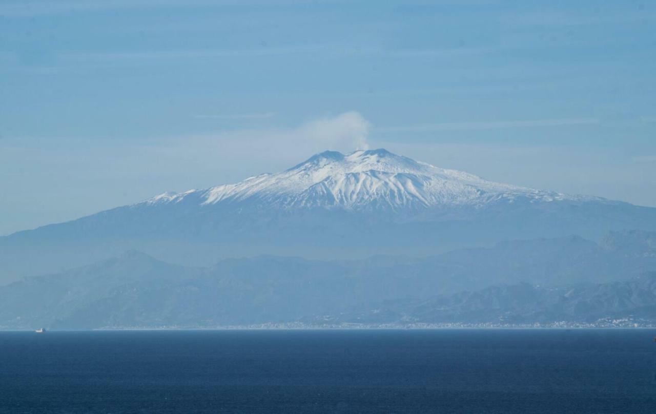 Il Tuo Letto Sullo Stretto Bed and Breakfast Reggio di Calabria Buitenkant foto
