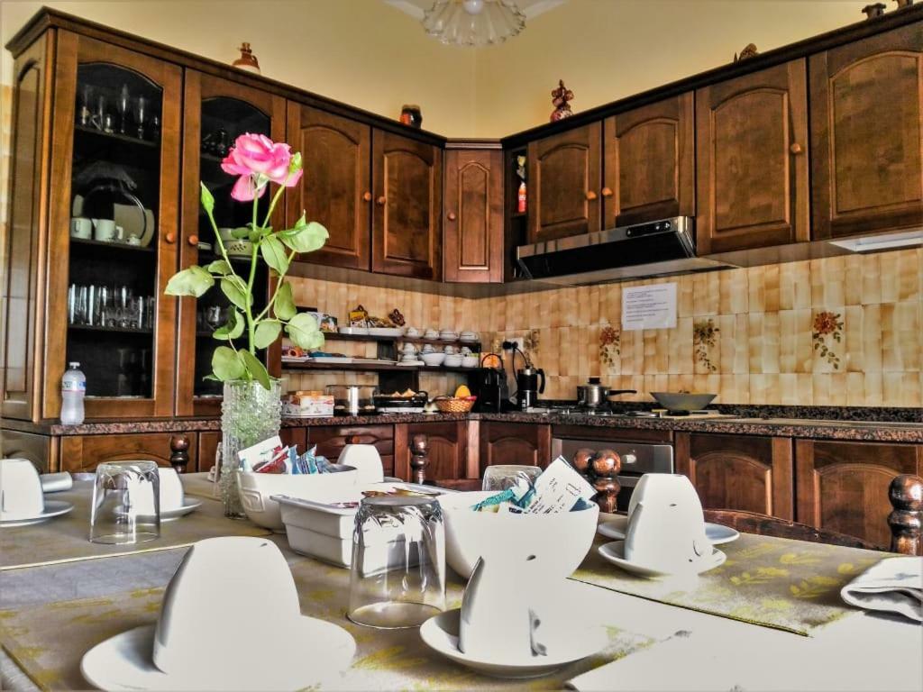 Il Tuo Letto Sullo Stretto Bed and Breakfast Reggio di Calabria Buitenkant foto